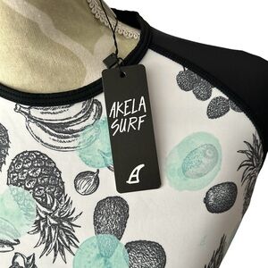 Akela Surf Cropped Rash Guard Swim/Surf Top - Medium
